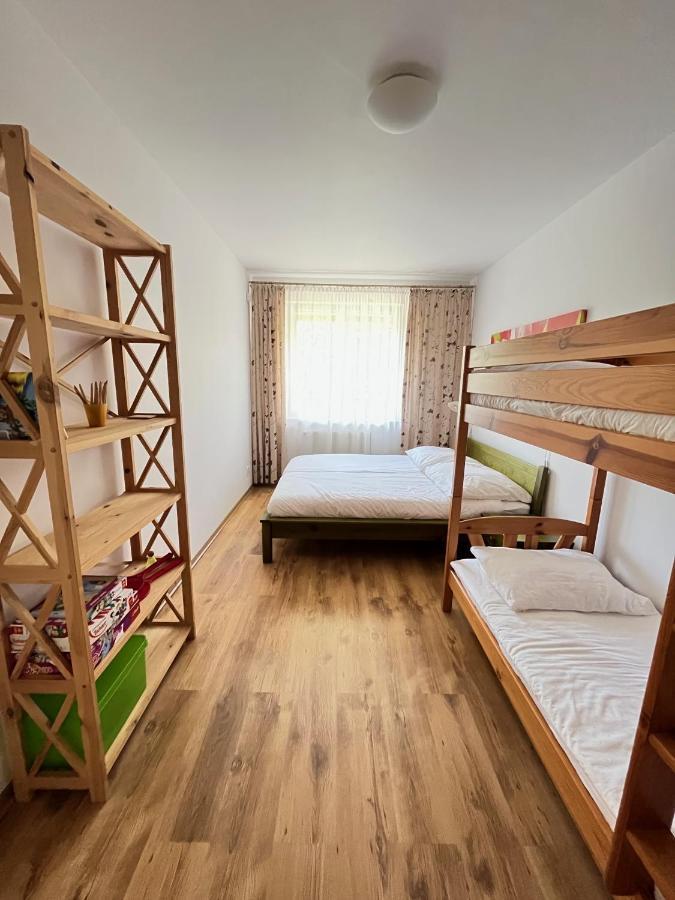 Apartament Z Garazem I Ogrodem Kolobrzeg Bagian luar foto