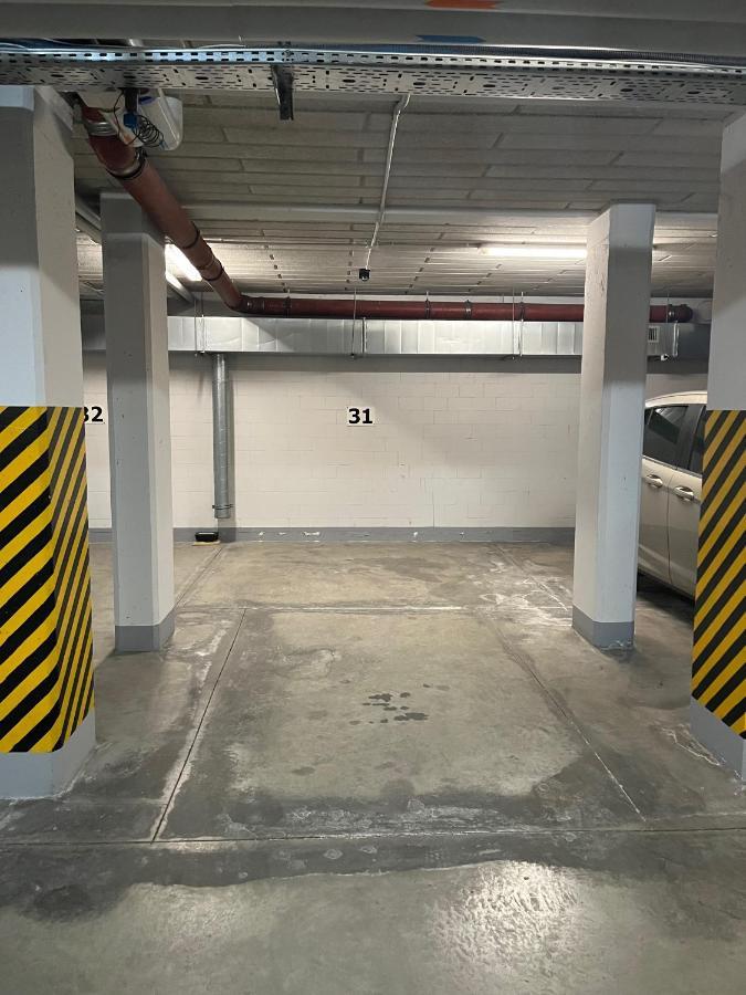 Apartament Z Garazem I Ogrodem Kolobrzeg Bagian luar foto